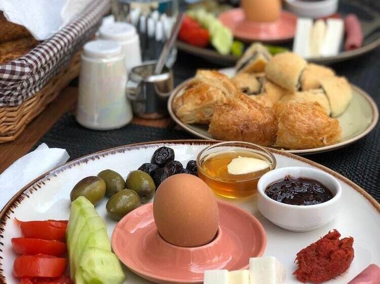 تختخواب و صبحانه Queen Bee