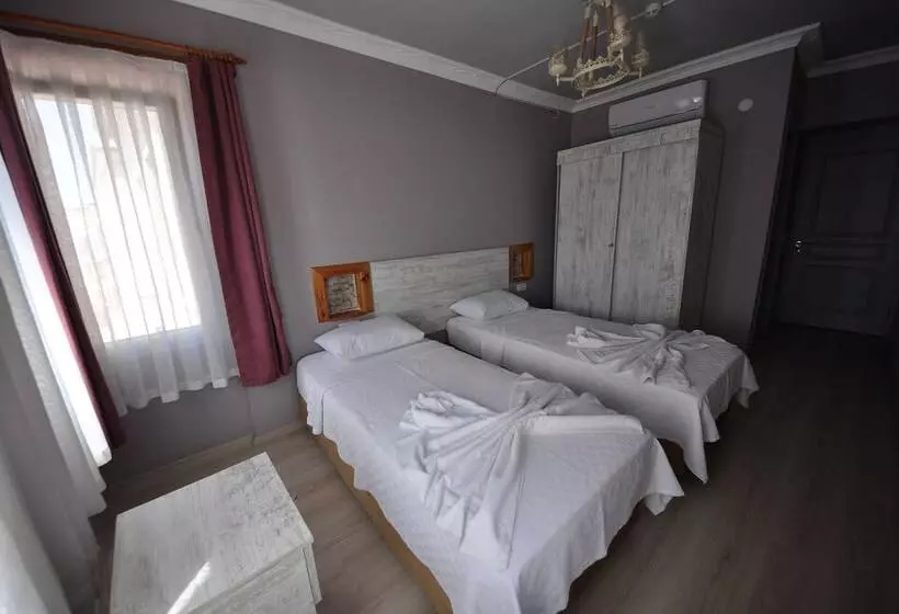 ベッドアンドブレックファースト Queen Bee