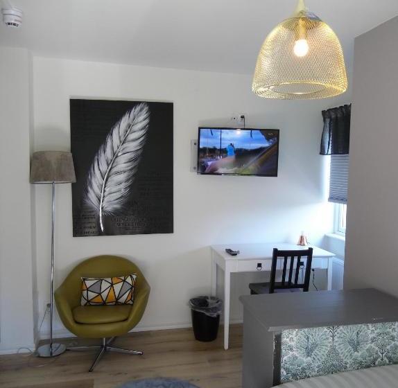 تختخواب و صبحانه Villa Kungssten