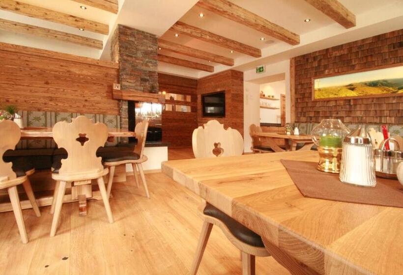 Familienhotel Oberkarteis