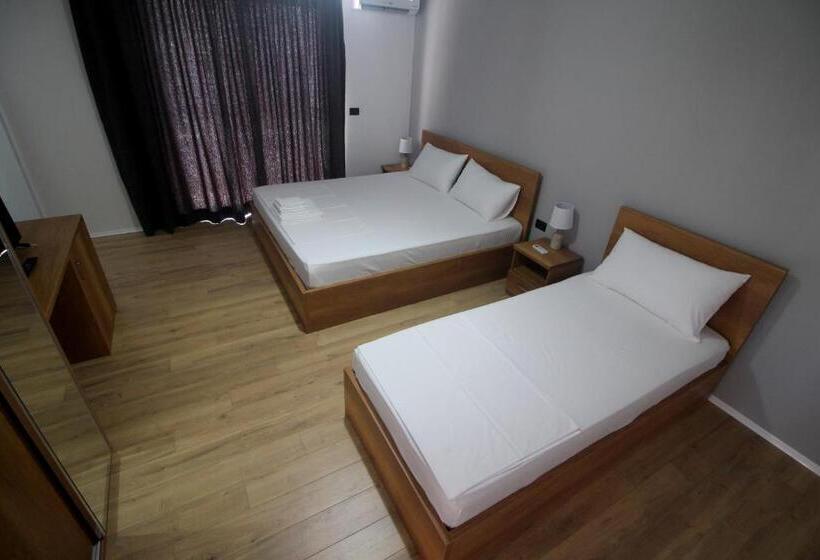 فندق Hill's Residence