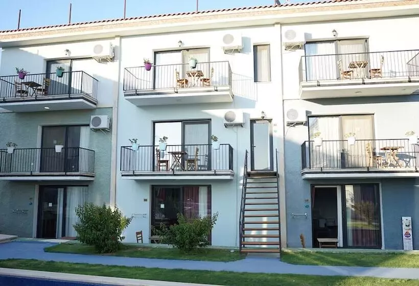 Hotelli Karyada