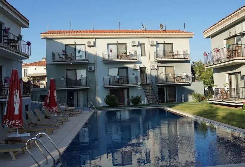 Hotelli Karyada
