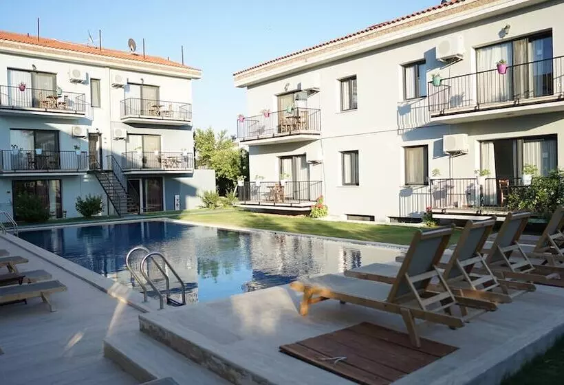 Hotelli Karyada