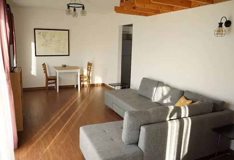 Hotelli Karyada
