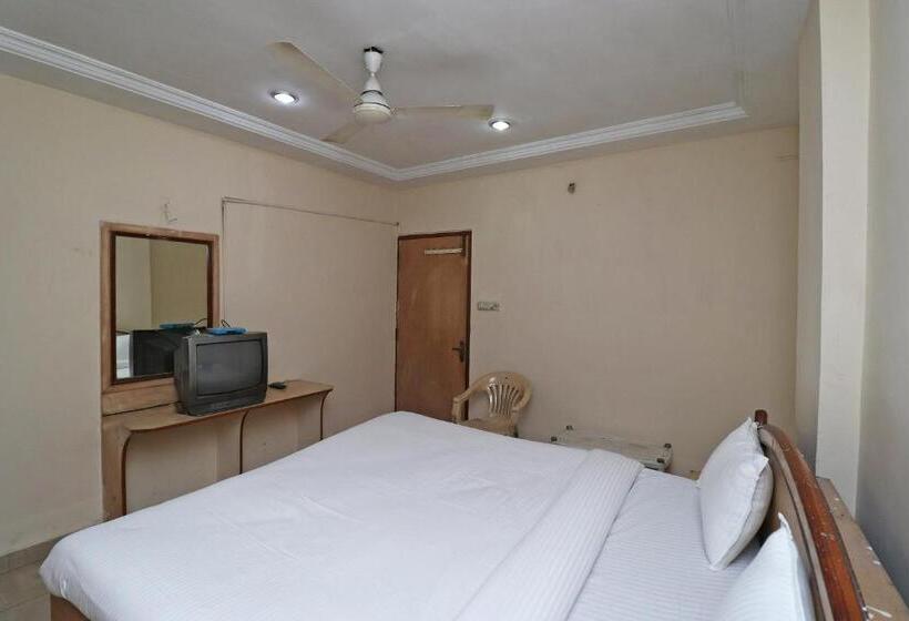 Flagship Hotel Capital