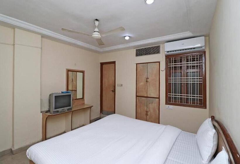 Flagship Hotel Capital