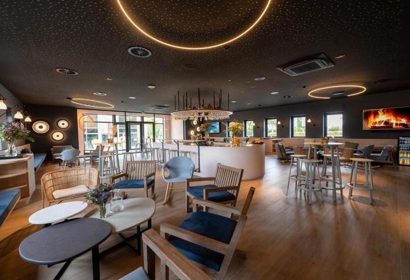 בית מלון כפרי Off