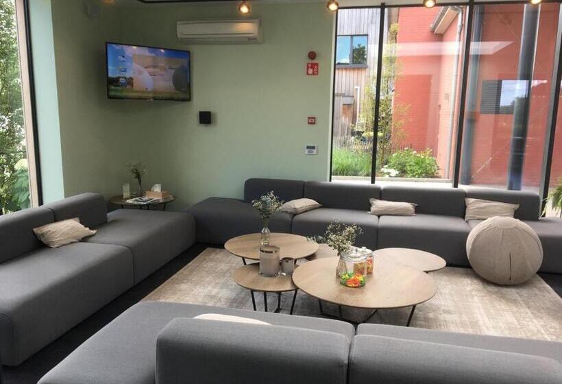 בית מלון כפרי Off