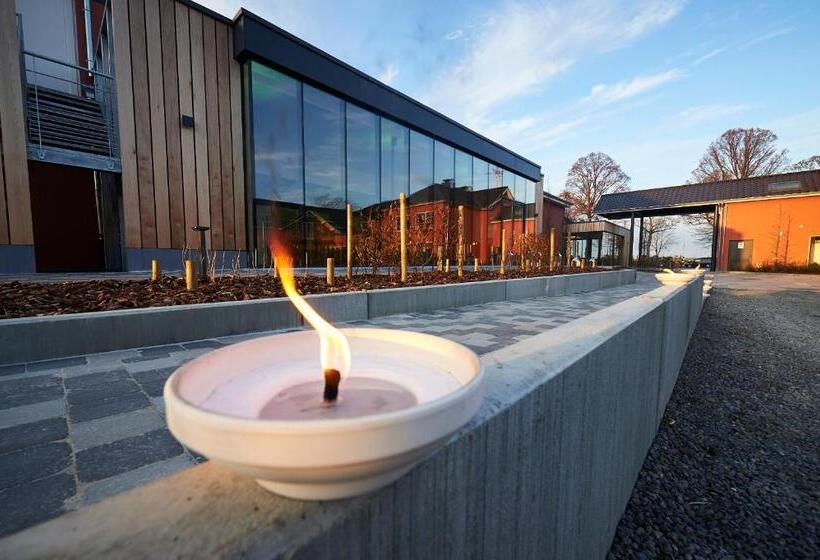 בית מלון כפרי Off