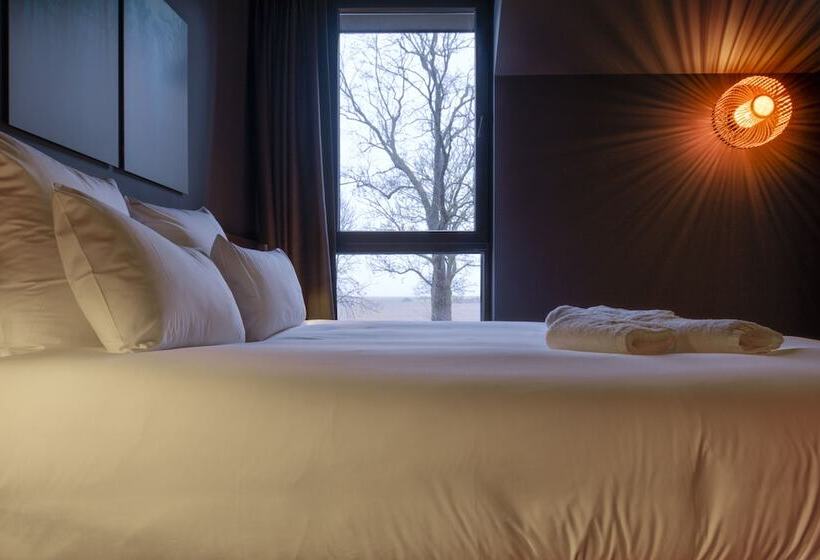 בית מלון כפרי Off