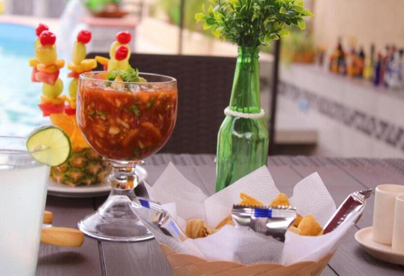 هتل Y Restaurante Villas Del Sol Jalpan