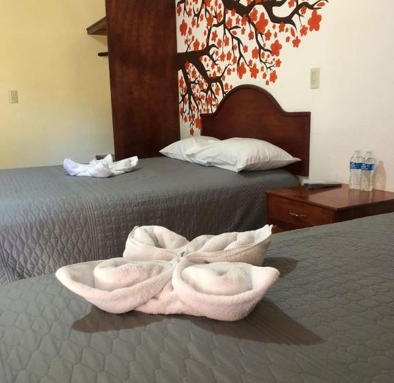 هتل Y Restaurante Villas Del Sol Jalpan