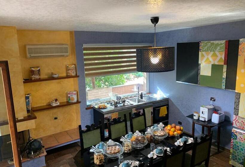 پانسیون Fiumicino A57 Banano