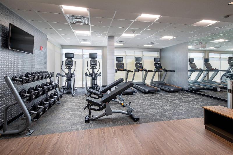 هتل Fairfield Inn & Suites By Marriott Little Rock Airport