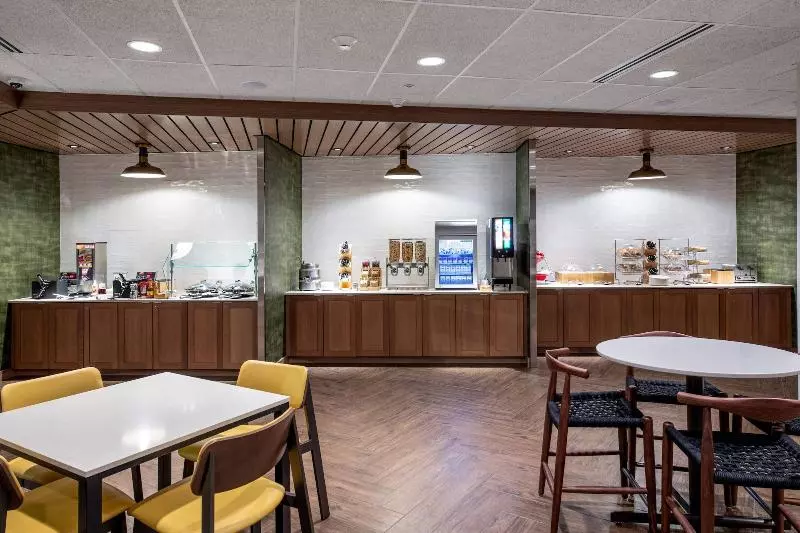 ホテル Fairfield Inn & Suites By Marriott Little Rock Airport
