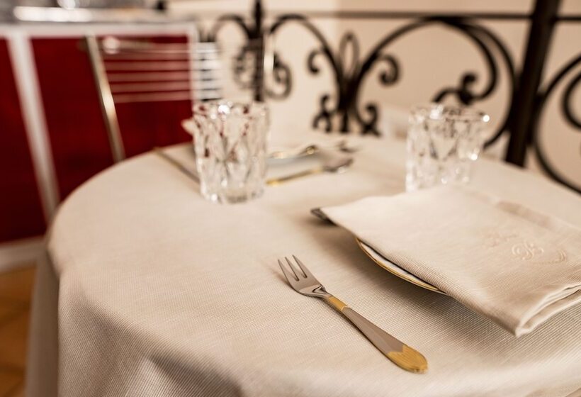 تختخواب و صبحانه Boutique Lodge & Suites