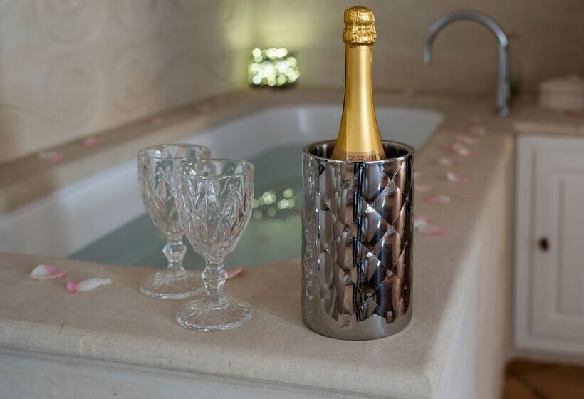 تختخواب و صبحانه Boutique Lodge & Suites