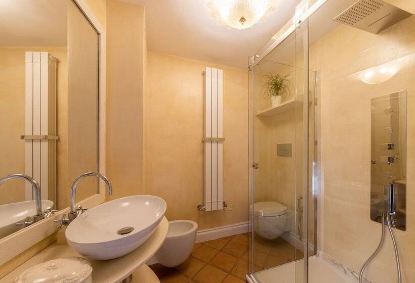 تختخواب و صبحانه Boutique Lodge & Suites