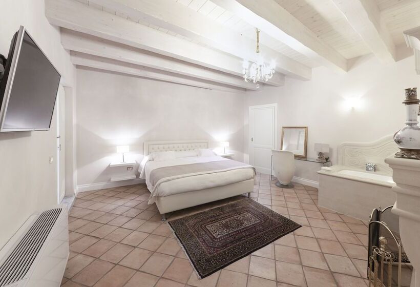 تختخواب و صبحانه Boutique Lodge & Suites