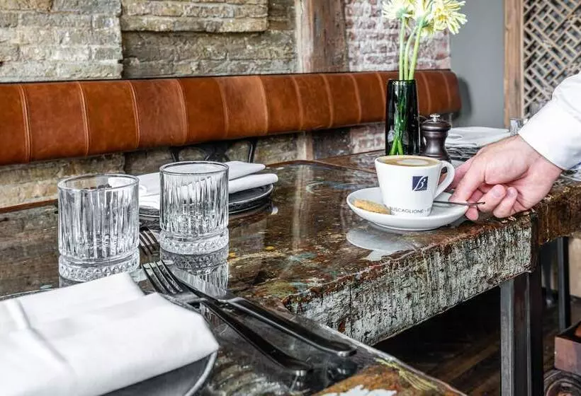 Boutique Hotel The Craftsmen