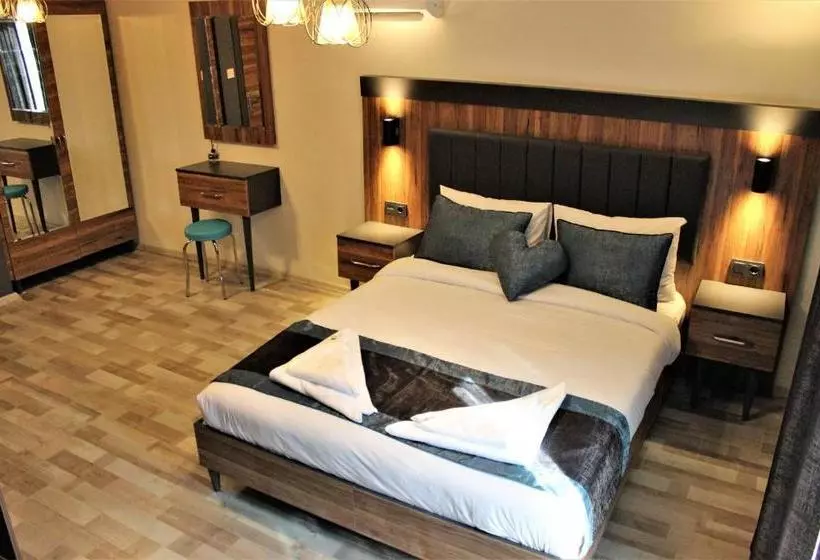 La Serena Hotel & Suites