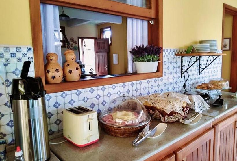 ペンション Pousada Alecrim