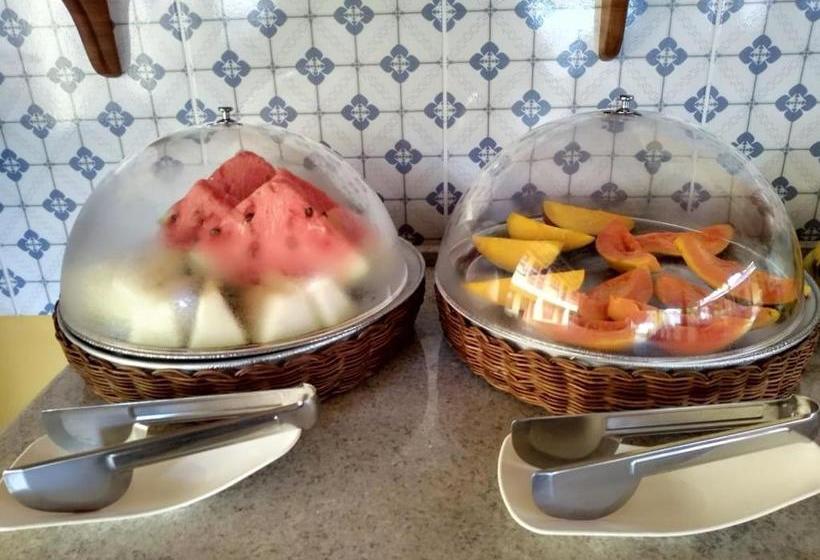 ペンション Pousada Alecrim