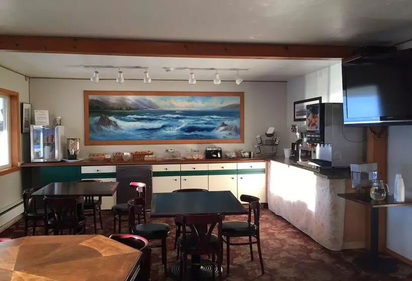 Captain S Choice Motel