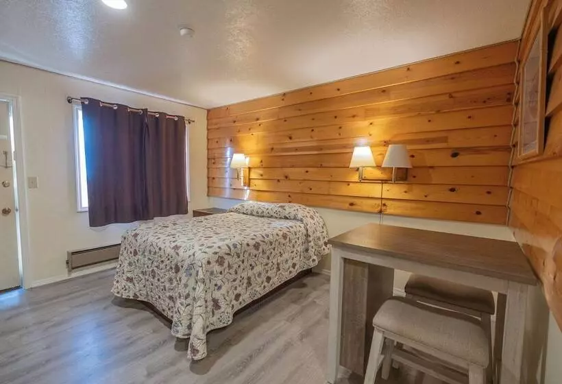 Captain S Choice Motel