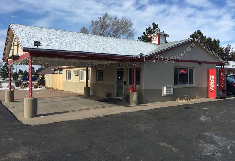 فندق Budget Inn & Suites Colby