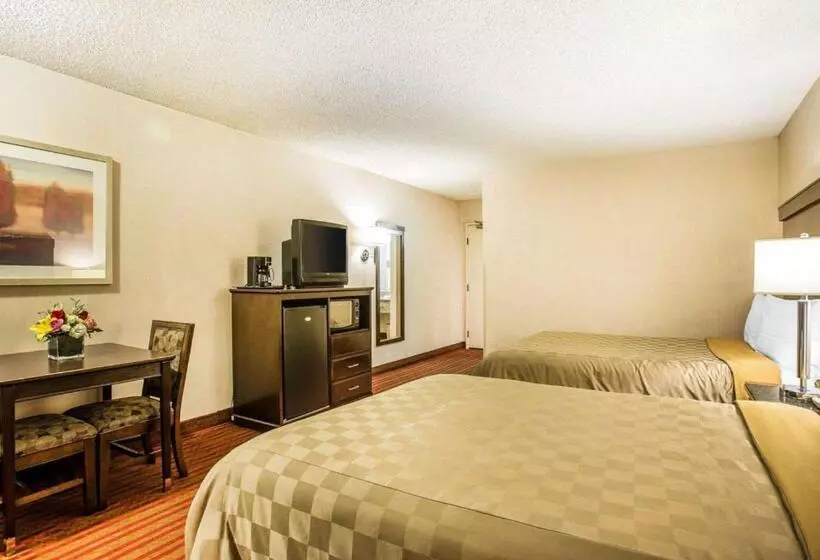 酒店 California Inn And Suites Bakersfield