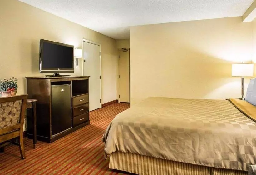 酒店 California Inn And Suites Bakersfield