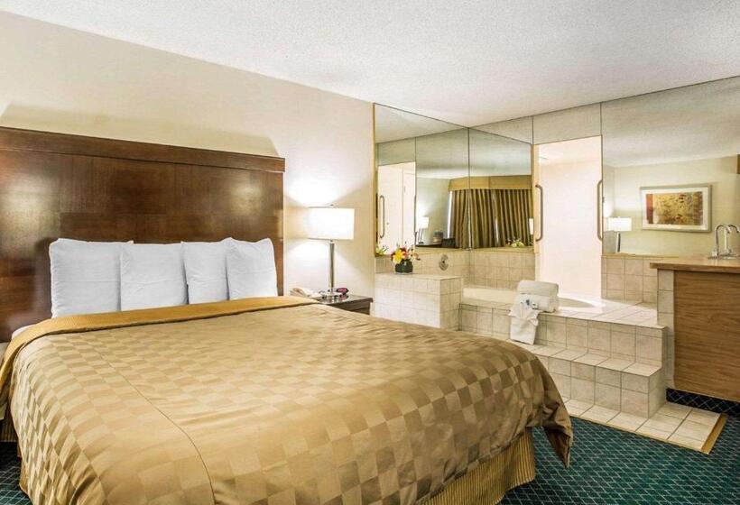 호텔 California Inn And Suites Bakersfield