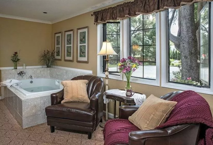 ホテル Candlelight Inn Napa Valley