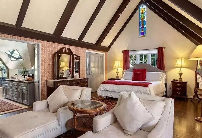 ホテル Candlelight Inn Napa Valley
