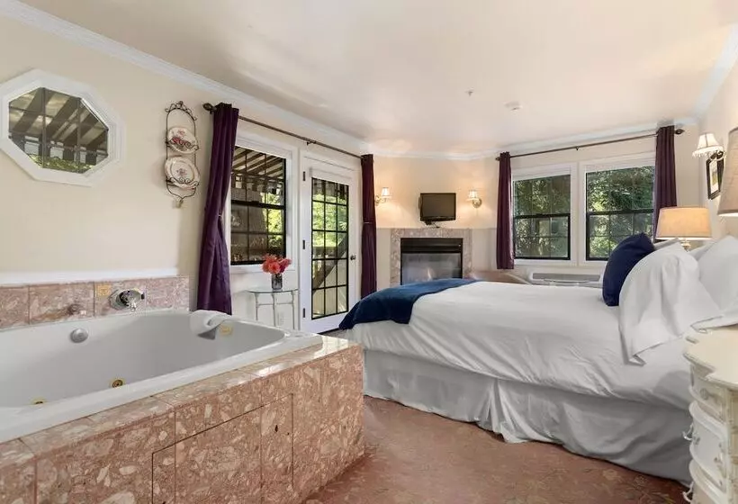 ホテル Candlelight Inn Napa Valley