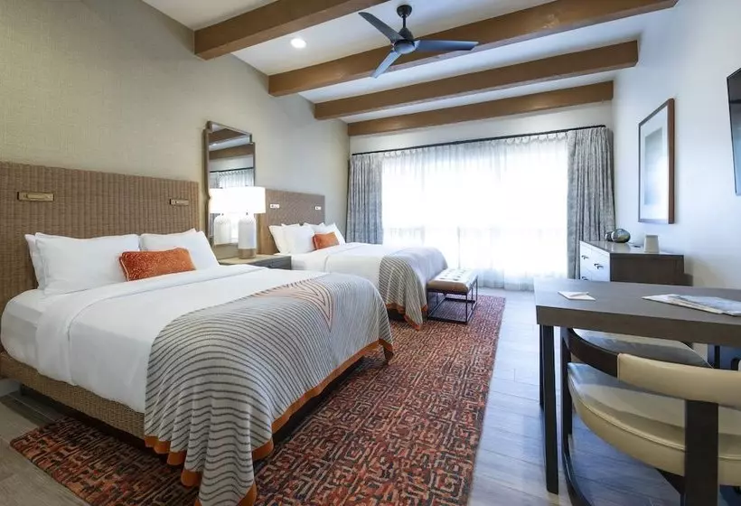 هتل Canyon Ranch Tucson