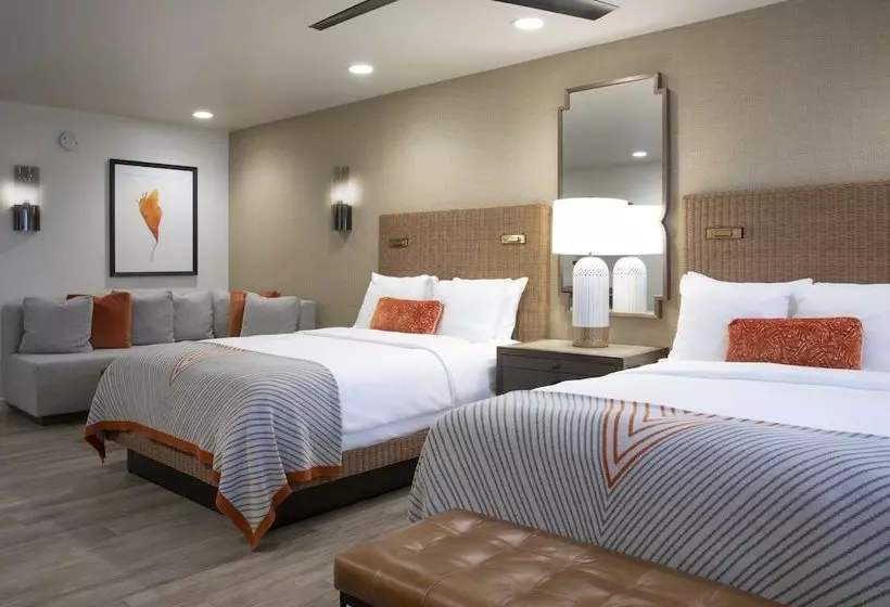 هتل Canyon Ranch Tucson