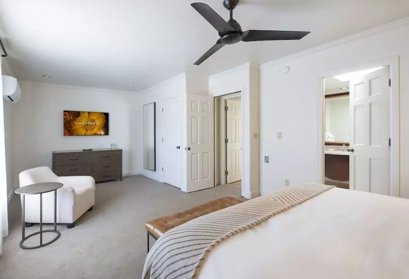 هتل Canyon Ranch Tucson