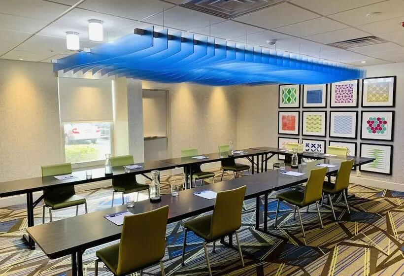 هتل Holiday Inn Express Tallahassee, An Ihg