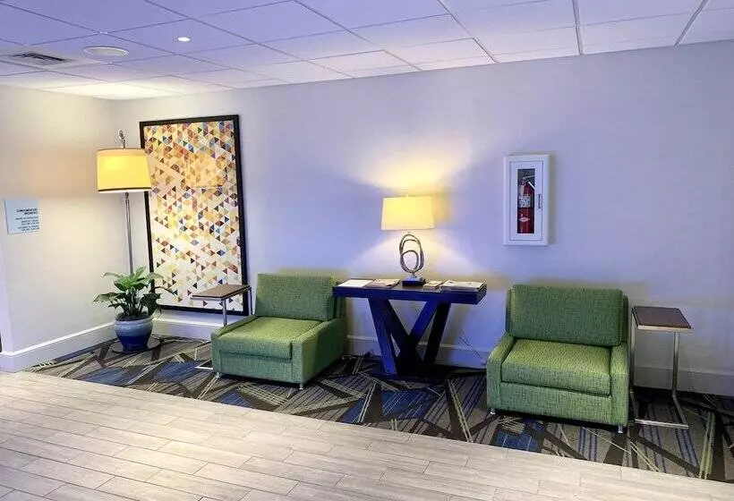 هتل Holiday Inn Express Tallahassee, An Ihg