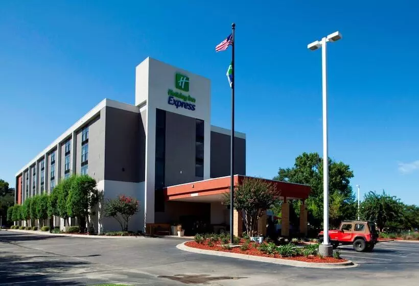 هتل Holiday Inn Express Tallahassee, An Ihg