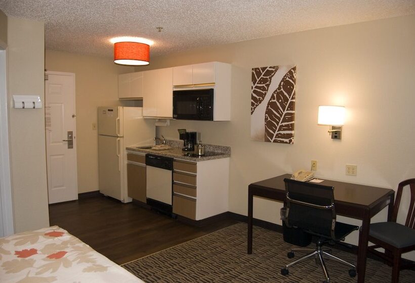 ホテル Mainstay Suites Charlotte Executive Park