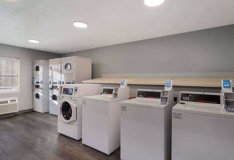 ホテル Mainstay Suites Omaha Old Mill