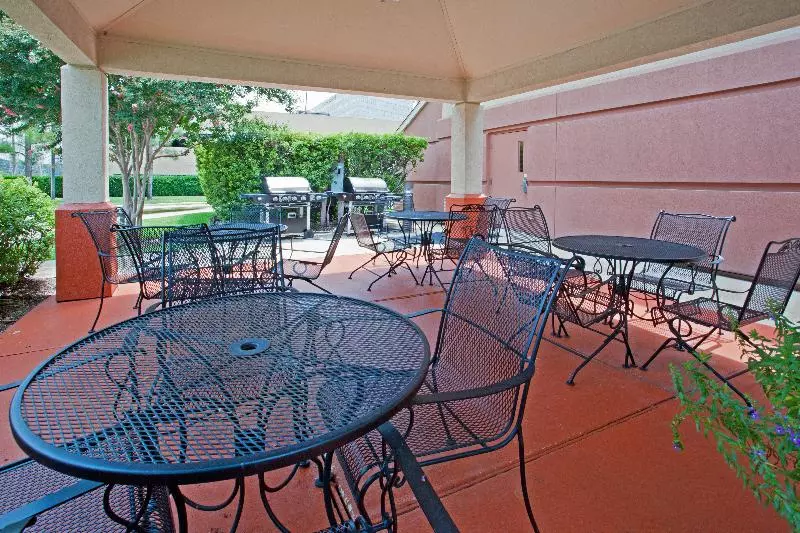 ホテル Sonesta Simply Suites Houston Galleria Medical Center