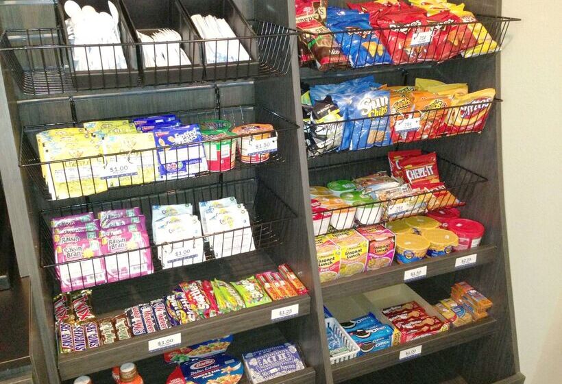 בית מלון כפרי Sonesta Simply Suites Pittsburgh Airport