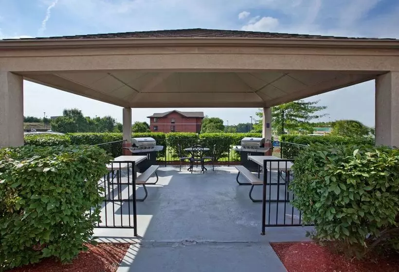 호텔 Sonesta Simply Suites Pittsburgh Airport