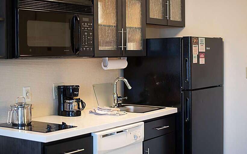 בית מלון כפרי Sonesta Simply Suites Pittsburgh Airport