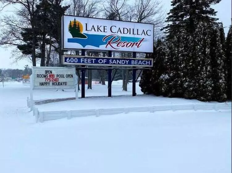 Lake Cadillac Resort
